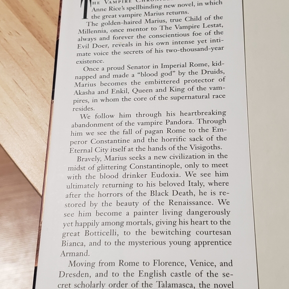 Blood & Gold Anne Rice Vampires Book - Picture 2 of 2